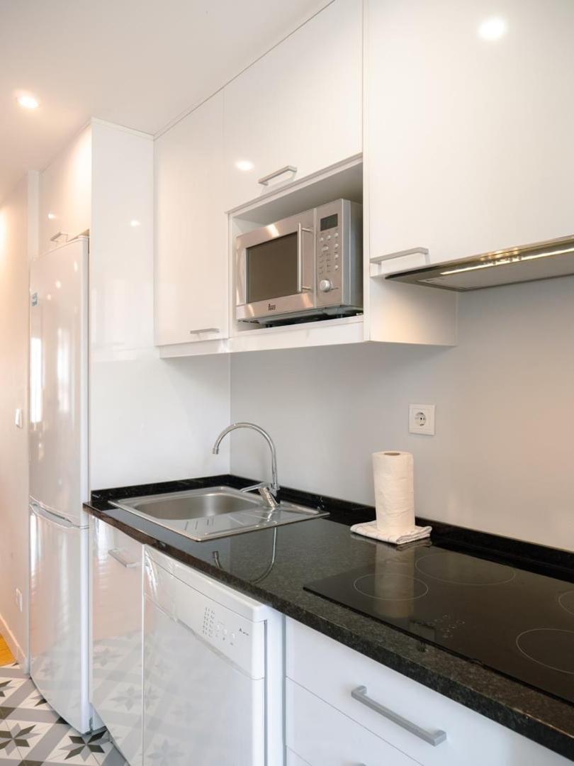 Charming Duplex In Graca | By Airnest Lisbon